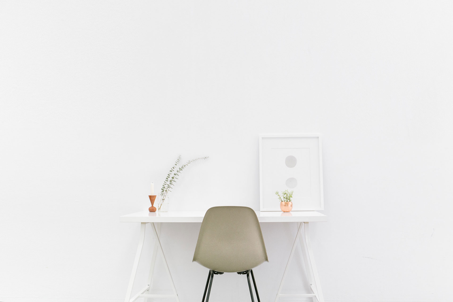 desk_bg.jpg